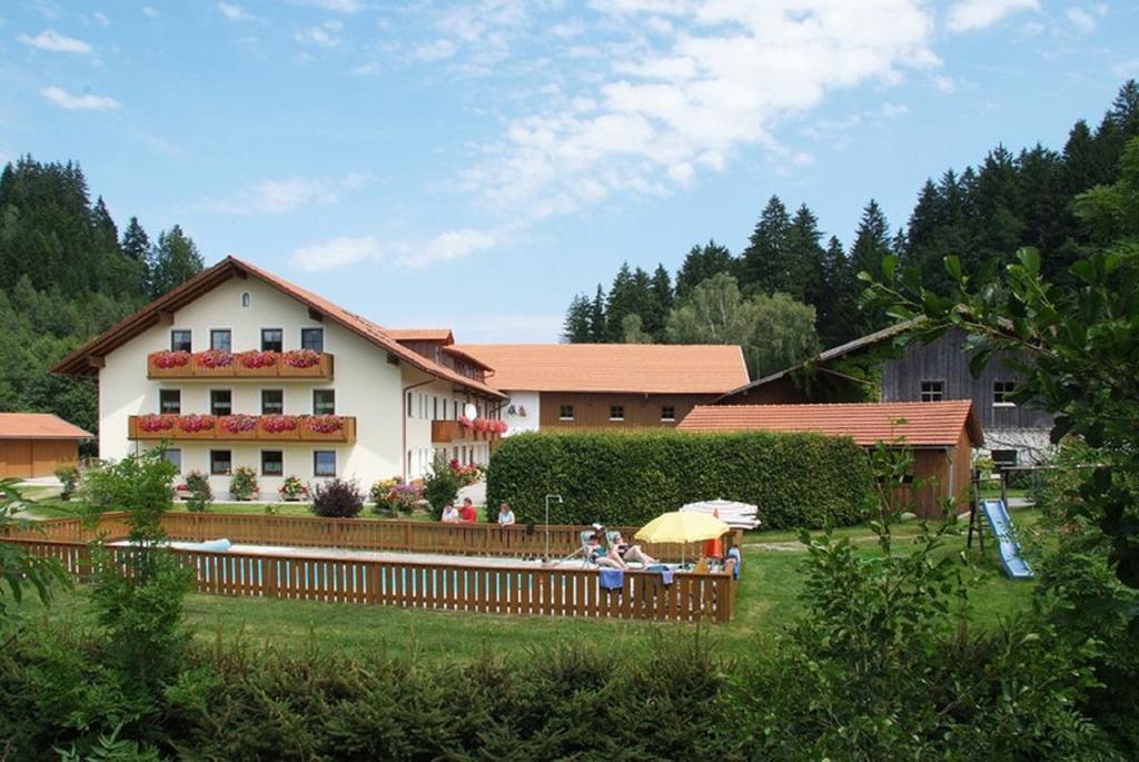 Гостьовий будинок Ferienbauernhof Mehlbach Kollnburg Екстер'єр фото